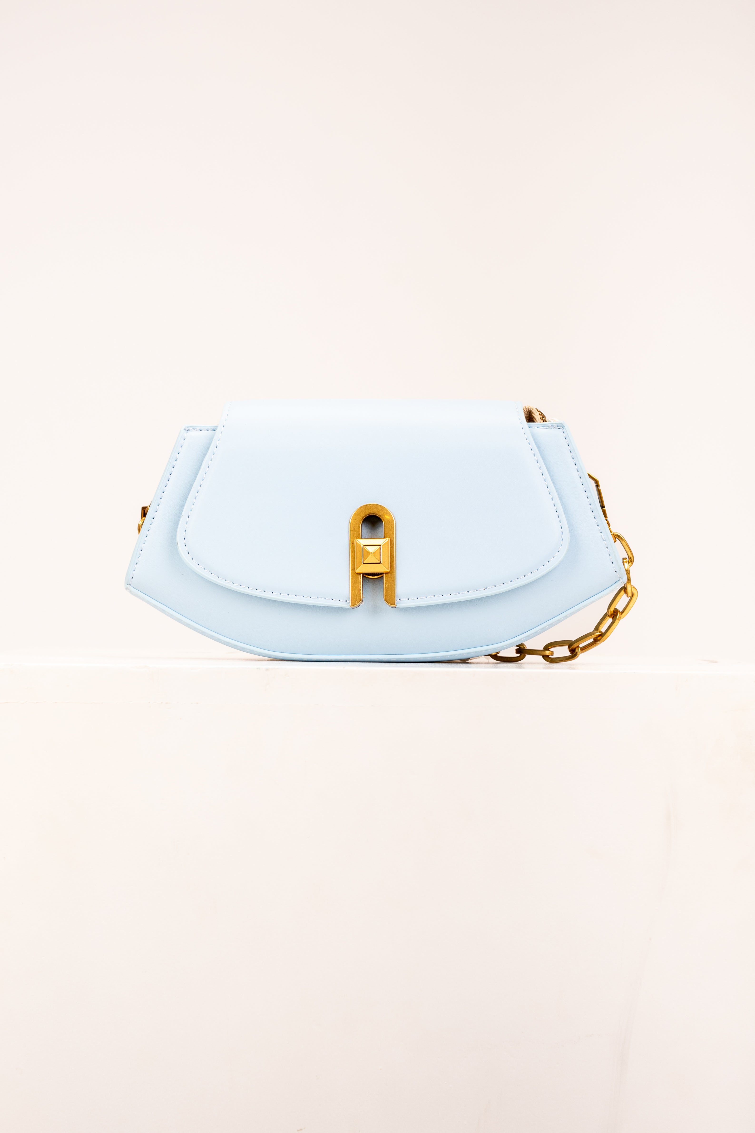 The Carmelia Shoulder Bag